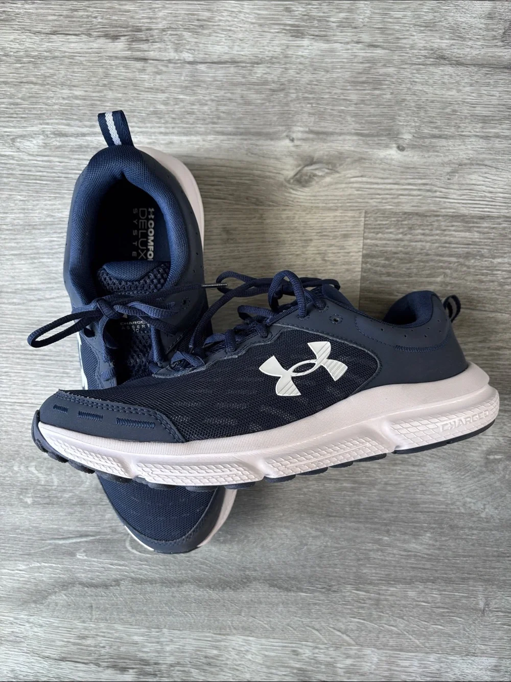 Under Armour Mens Navy and White Running Sneakers